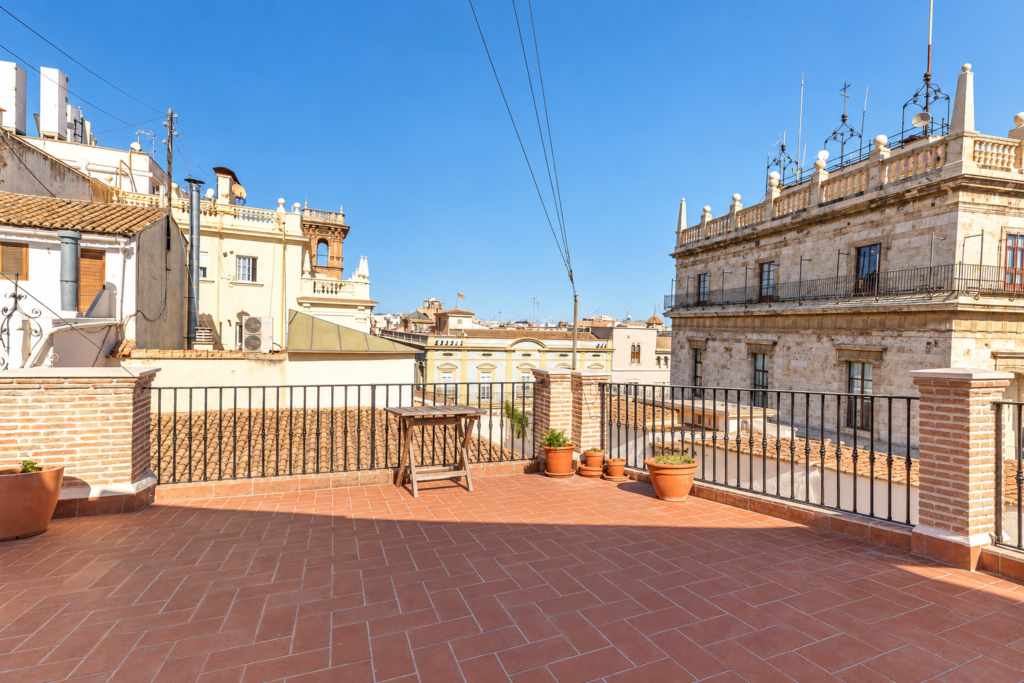 A spectacular terrace · El Carmen chatgpt image oct 9, 2026, 08 54 58 pm