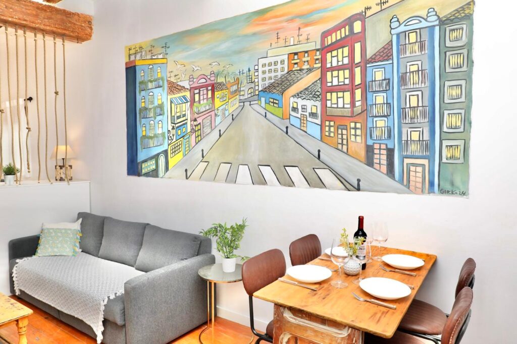 Character & a Cosy Apartment El Cabanyal photo 2026 10 07 21 13 02