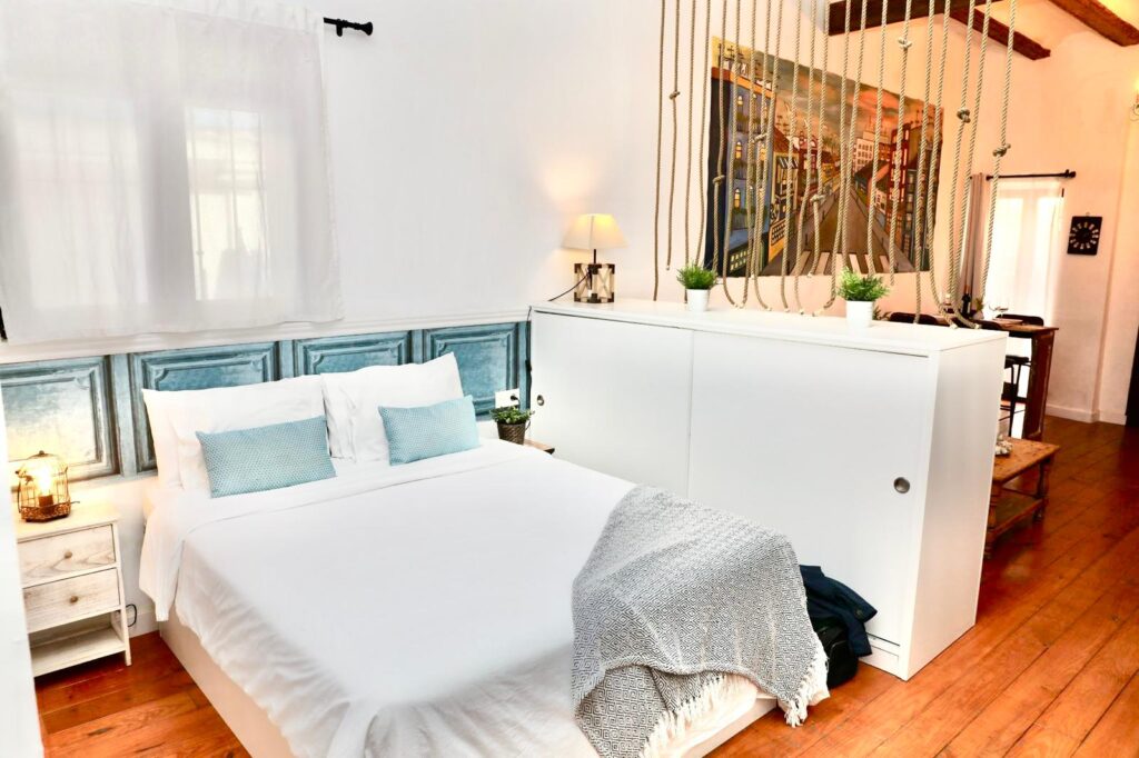 Character & a Cosy Apartment El Cabanyal photo 2026 10 07 21 13 03
